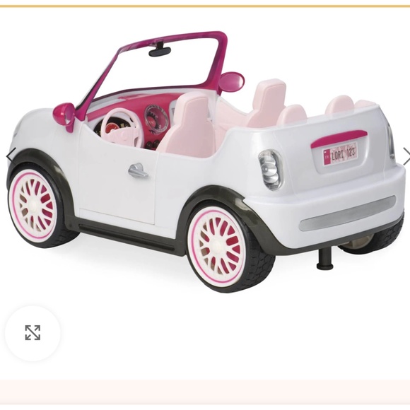 Lori doll 👧Go Everywhere! Convertible Silver Car with picnic basket - Picture 6 of 14